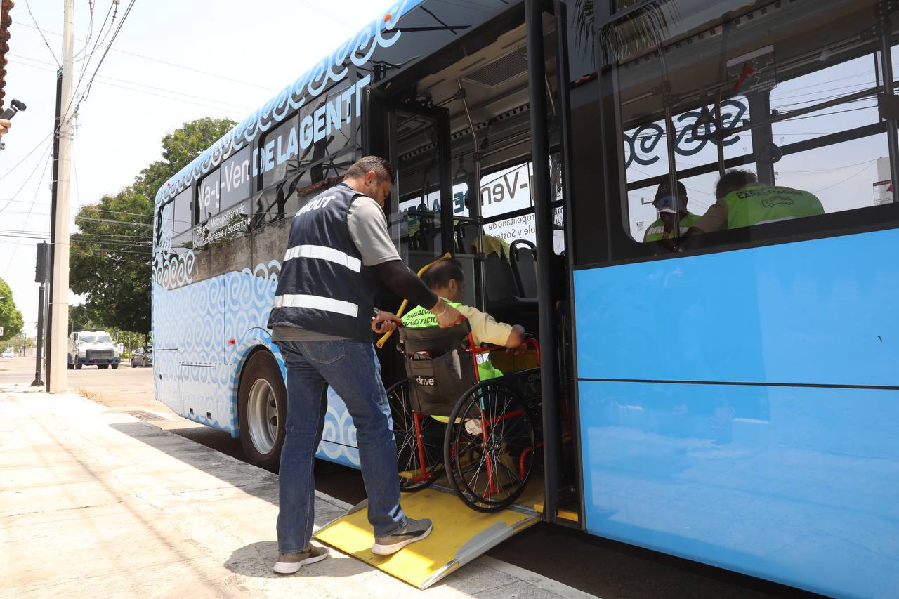 Gobierno Del Estado Brinda Taller De Sensibilización A Operadores De Transporte Público Para 